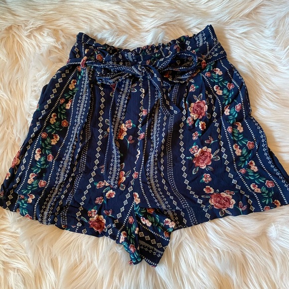 Shorts - Picture 1 of 1